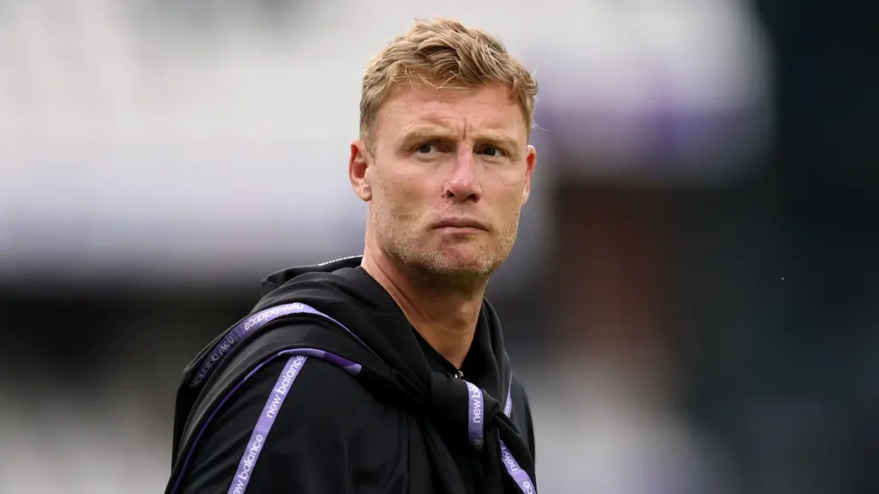 'I'm worth more' - Flintoff leaves Superchargers